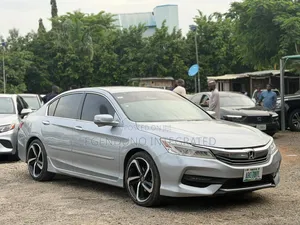 Honda Accord 2017 Silver
