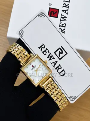 Reward Quality Ladies Chain Strap Wristwatch