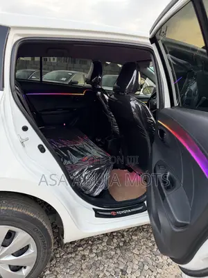 Toyota Yaris 2019 White