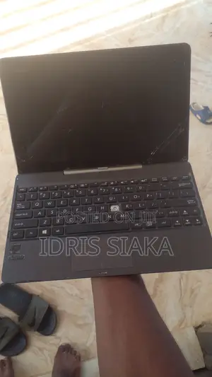 Laptop Asus Transformer Book T100 2GB Intel Atom HDD+SSD 32GB