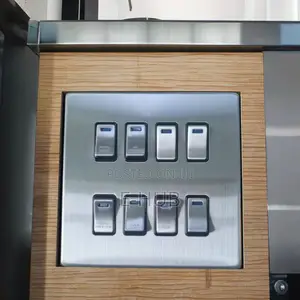 8 Gang Power Switch