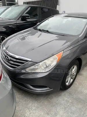 Hyundai Sonata GLS Sedan FWD (2.4L 4cyl 5A) 2010 Gray