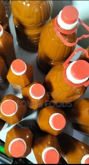 Lonimfoods Unadulterated Palmoil and Premium Crunchy Garri