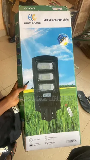 300 Watt 3 Eyes All in One Solar Street Light