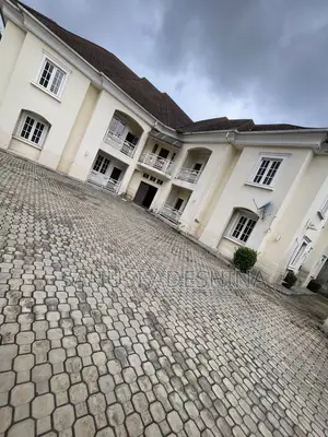 3bdrm Duplex in Gwarimpa Estate,Fct, Gwarinpa for rent
