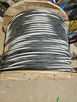 16mm 4 Core Reclin Pve Insulated Four-Core Aluminium Cable