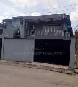 5bdrm Duplex in Off Akoka-Yaba for sale