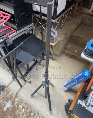 Speaker Stand