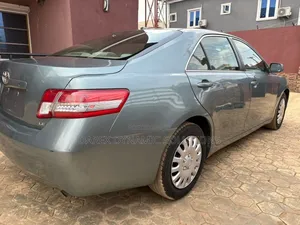 Toyota Camry 2010 Green