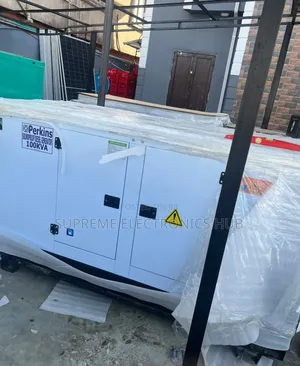 Sp100kva [100kw Capacity] Perkins Diesel Soundproof Generator Set