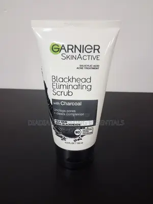 Garnier Blackhead Eliminating Scrub
