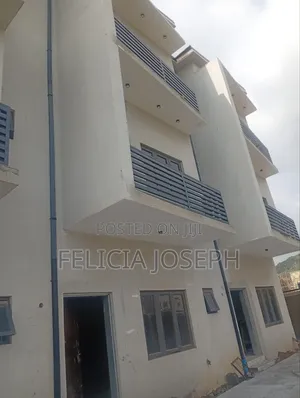 3bdrm Duplex in F01 Estate Kubwa for rent