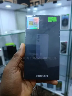 New Samsung Galaxy S24 256 GB Purple