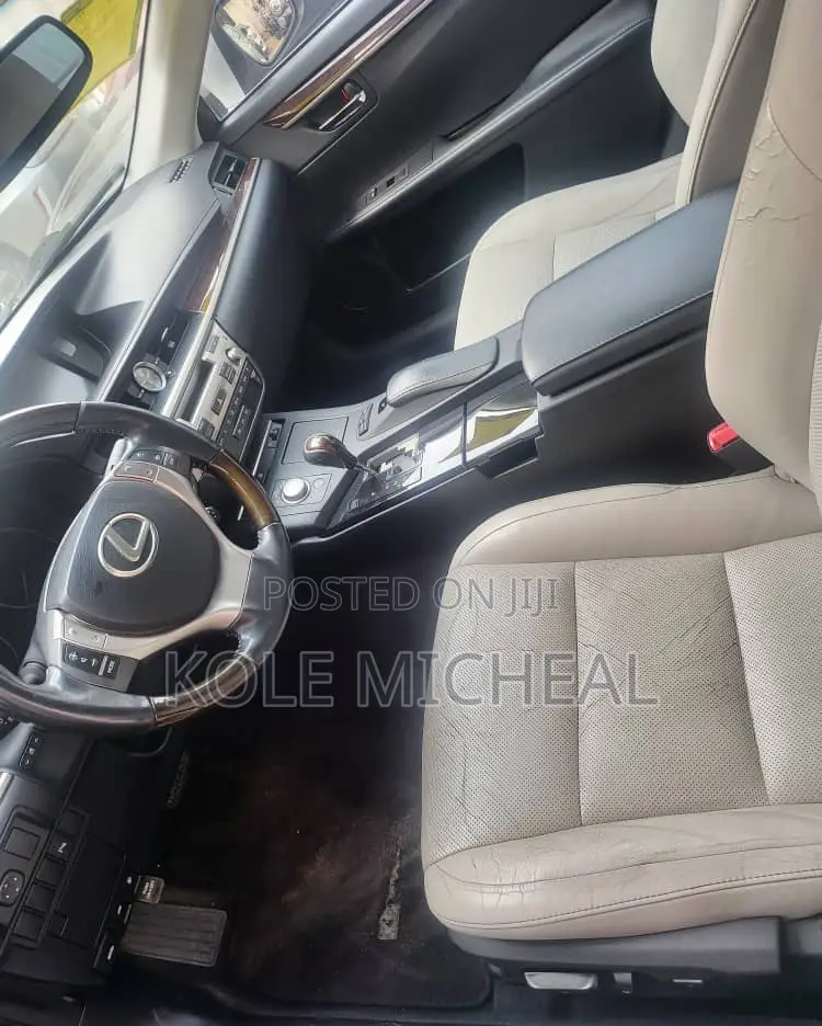 Lexus ES 2013 Silver
