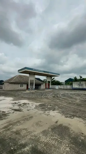 Filling Station on 3 Plots of Land – Port Harcourt