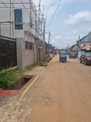 5bdrm Apartment in Power Line Estate, Ijesha for sale