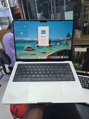 Laptop Apple MacBook Pro 2023 M2 Pro 16GB Apple M2 SSD 1T