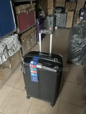 Airport Luggage 40,000 for Small Size