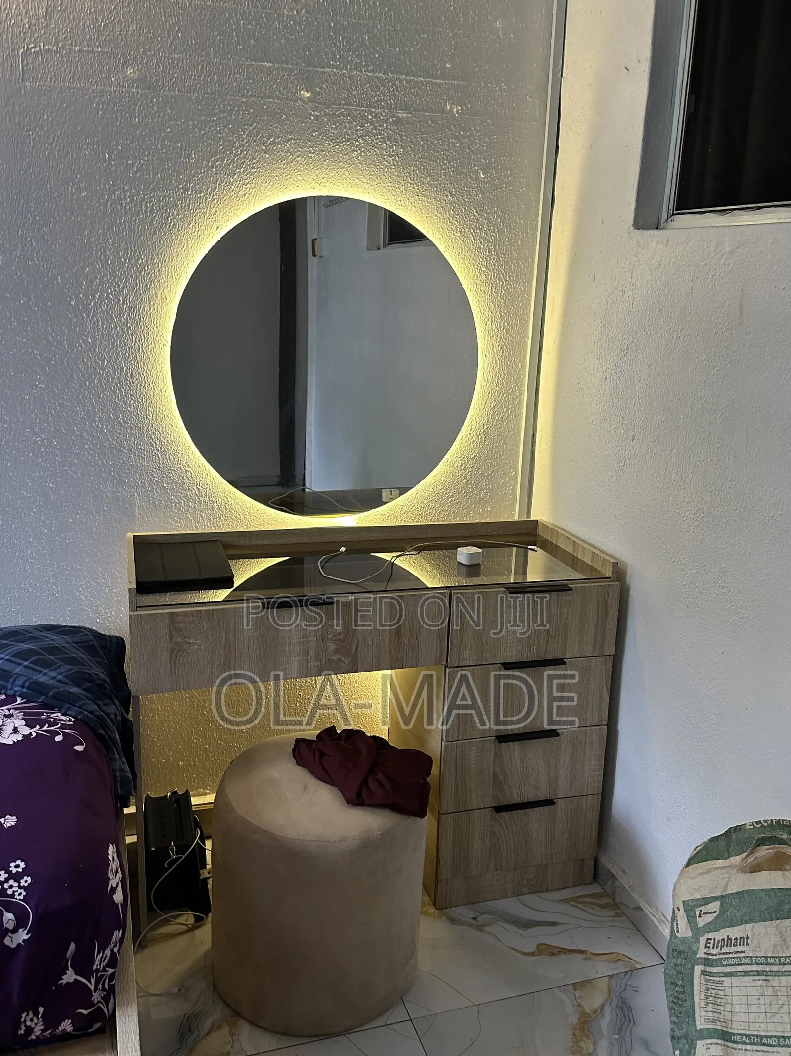 Vanity Table
