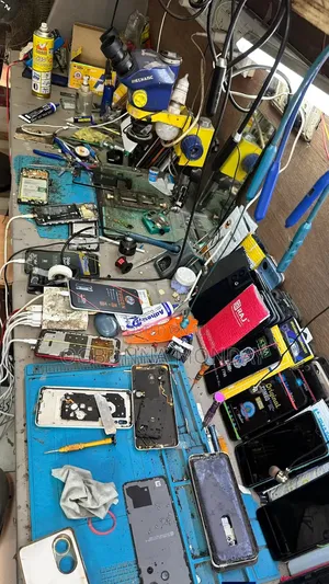 iPhones and Android Repairs