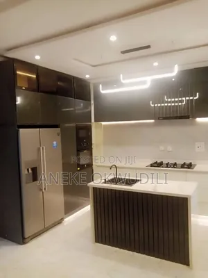 Luxury Kitchen Cabinet Design