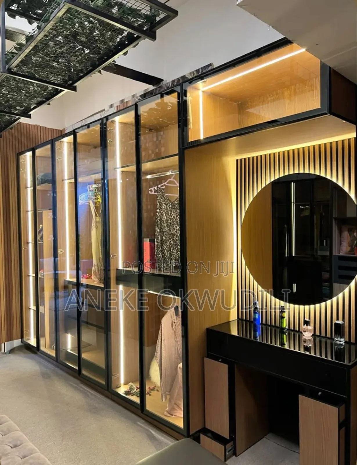 Luxury Kitchen Cabinet Design