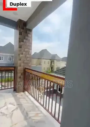 4bdrm Duplex in Estate, Apo District for sale