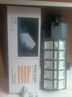 Ultra Bright Solar Street Light for Compound Street
