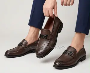 Latest Unique Shoe