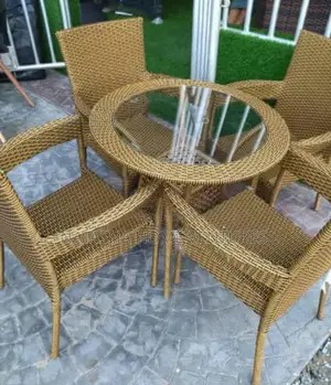 Honey Rattan Round Outdoor Dining Set – 4 Seaters