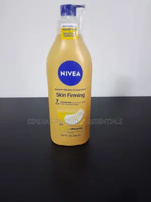 Nivea Melanin Beauty Hydration Body Lotion (500 Ml / 16.9 Fl. Oz.).