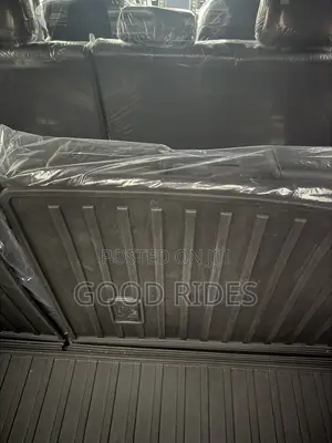 Toyota Highlander XLE 2019 Silver