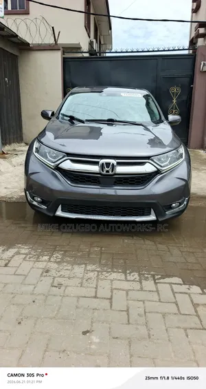Honda CR-V 2018 Gray