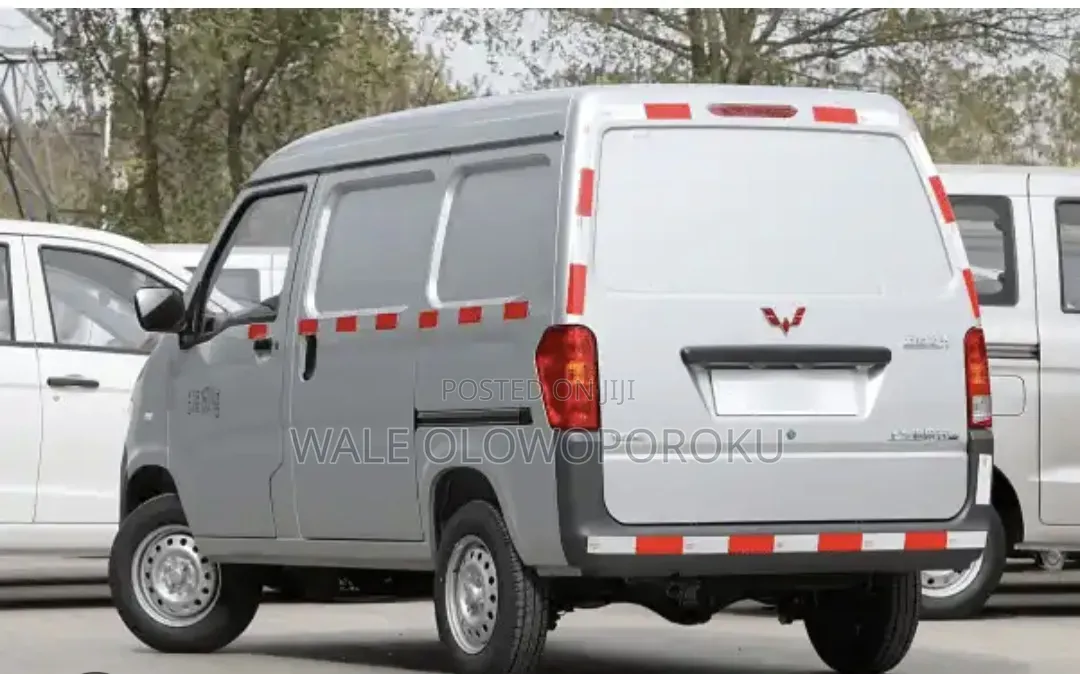 New Wuling LZW6358 2025 Silver
