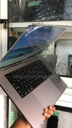 Laptop Apple MacBook Pro 2021 M1 16GB Apple M1 Pro SSD 1T