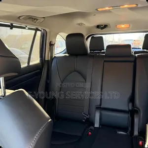 Toyota Highlander 2020 Blue
