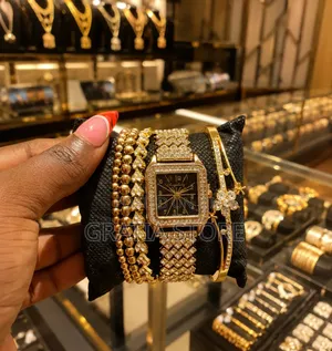 Female Chain Wrist Watch Set