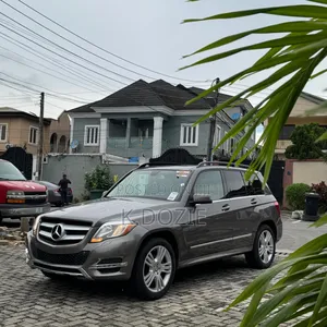 Mercedes-Benz GLK-Class 350 4MATIC 2014 Brown