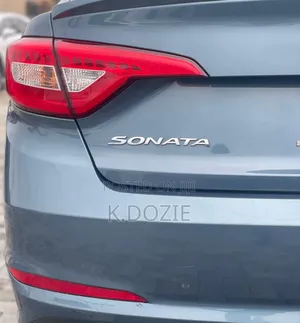 Hyundai Sonata Limited 4dr Sedan (2.4L 4cyl 6A) 2015 Blue