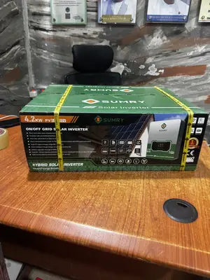 4.2kva 24v Sumry Pure Wave Hybrid Solar Inverter Best Distributor