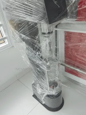 Bottle Locking and Capping Machine