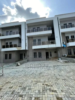 4bdrm Duplex in Life Camp for sale