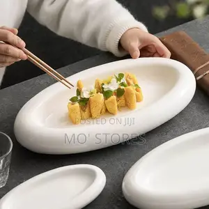 12 Inches Oval Shape Ceramic Plate