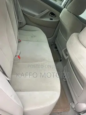 Toyota Camry LE 4dr Sedan (2.4L 4cyl 5A) 2009 Green