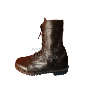 Security Boots/ Desert Boot
