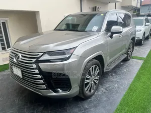 Lexus LX 2023 Gray
