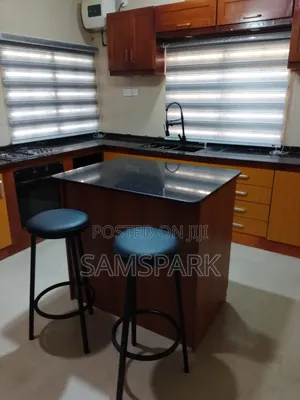 Window Blind of Day and Night or Material Curtain