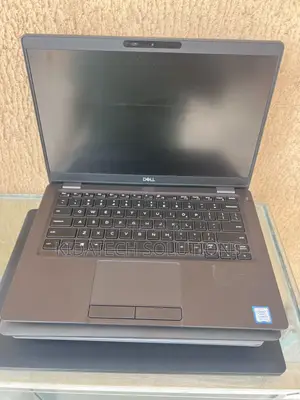 Laptop Dell Latitude 5300 8GB Intel Core i5 SSD 256GB