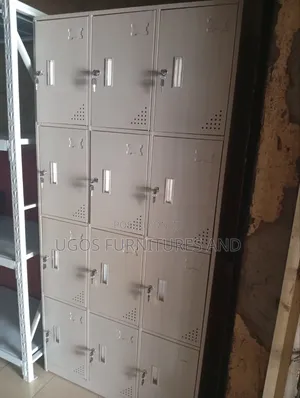 12 Doors Workers Locker Available in Quantity