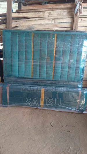 Padded Bed 4.5 by 6